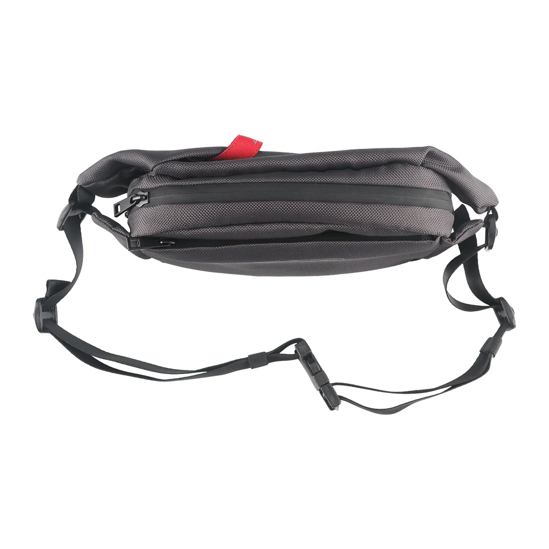 Axor Chap Crossbody bag - Image 11