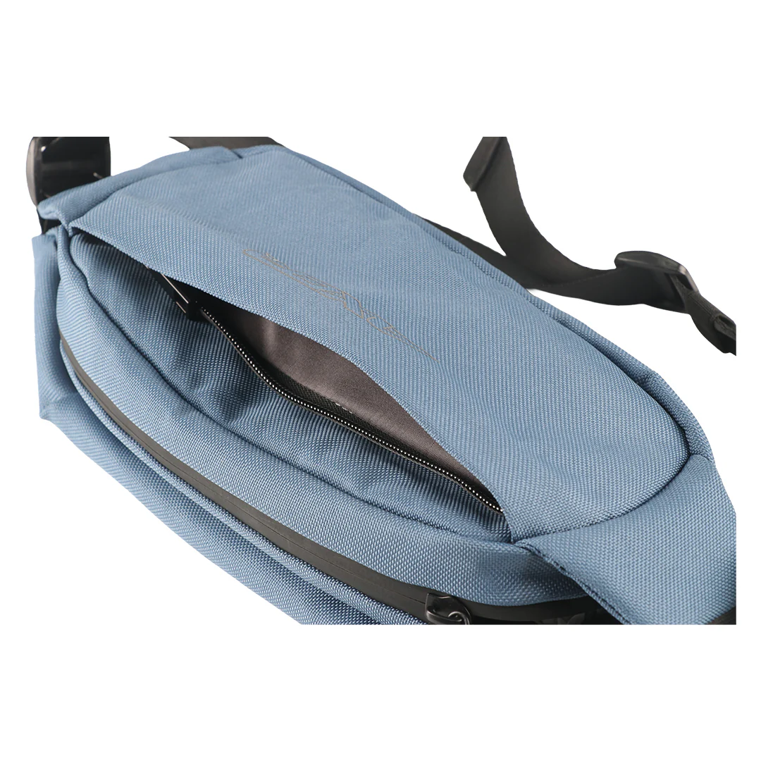 Axor Chap Crossbody bag - Image 7